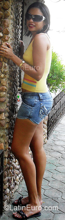 Date this pretty Brazil girl Iara from Caucaia BR9747