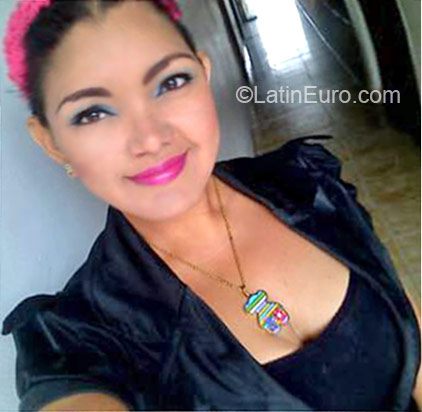 Date this fun Colombia girl Yosi from Cucuta CO21733