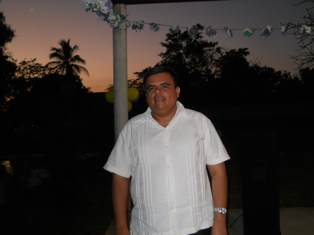 Date this charming Mexico man Andres from Campeche MX756