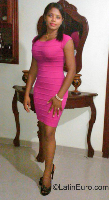 Date this young Dominican Republic girl Marcela from Santo Domingo DO22634