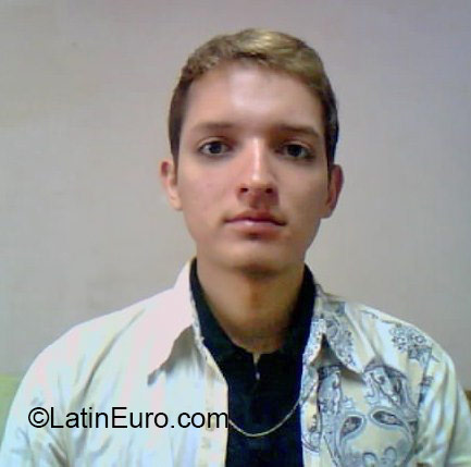 Date this fun Venezuela man Erik from Tachira VE570