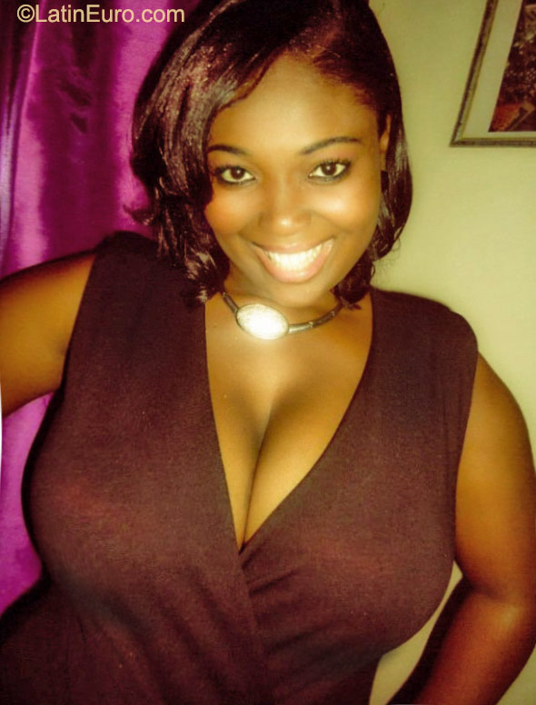 Date this hot Jamaica girl Tracey from Kingston JM2160