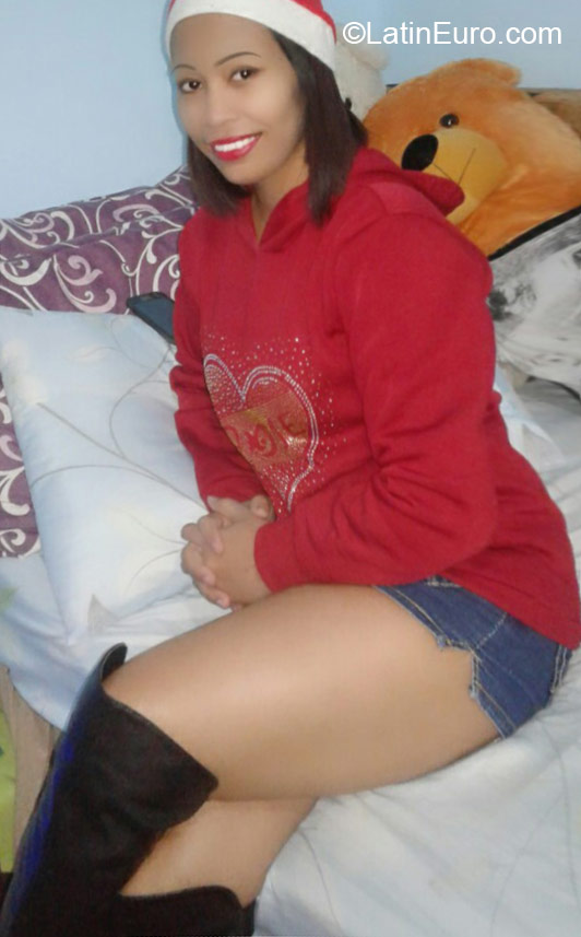 Date this good-looking Philippines girl Regina from Davao City PH843