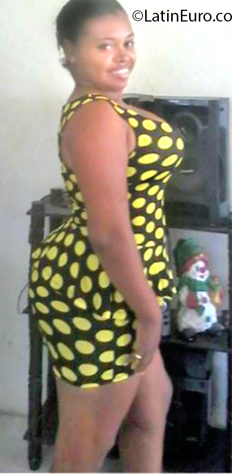 Date this tall Dominican Republic girl Patricia from San Pedro de Macoris DO24579