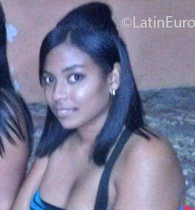 Date this athletic Dominican Republic girl Jantnia from Santo Domingo DO24905