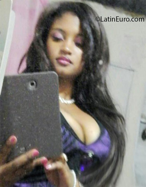 Date this hot Dominican Republic girl Jennie from Santo Domingo DO24928