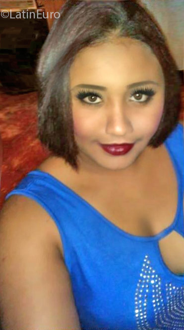 Date this beautiful Dominican Republic girl Darie from Azua DO25279