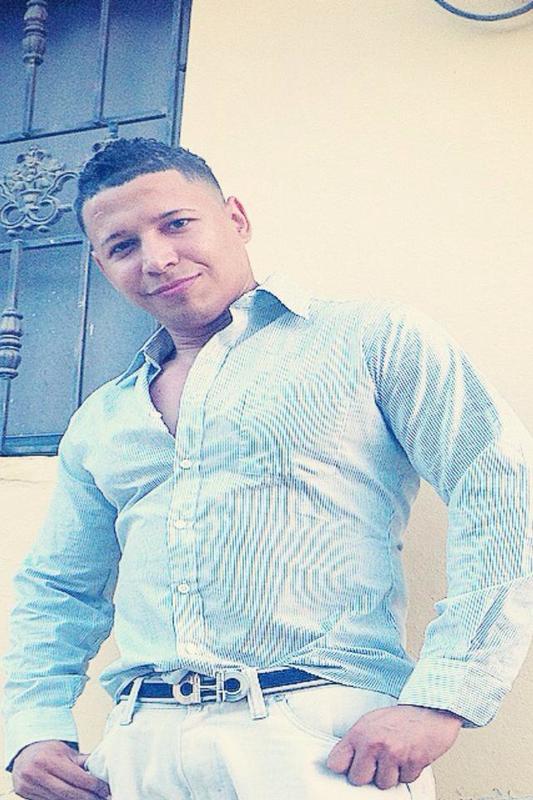 Date this young Dominican Republic man Alexander from Valverde DO25440