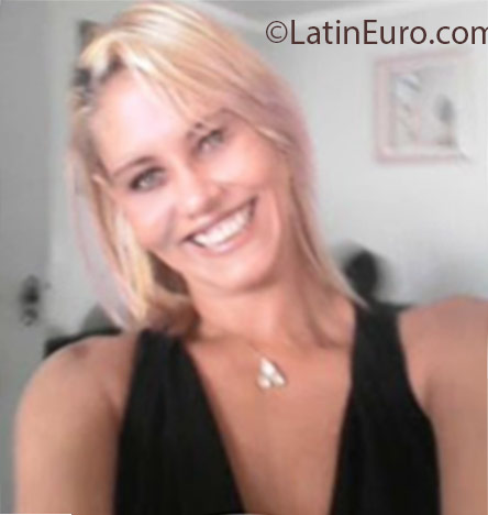 Date this exotic Brazil girl Patricia from Salvador BR9657