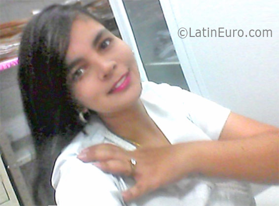 Date this stunning Colombia girl Angelica dayana from Cucuta CO19144
