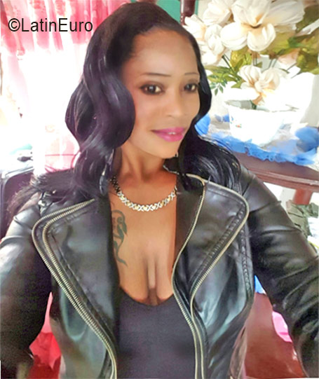 Date this cute Jamaica girl Alicia from Kingston JM2345