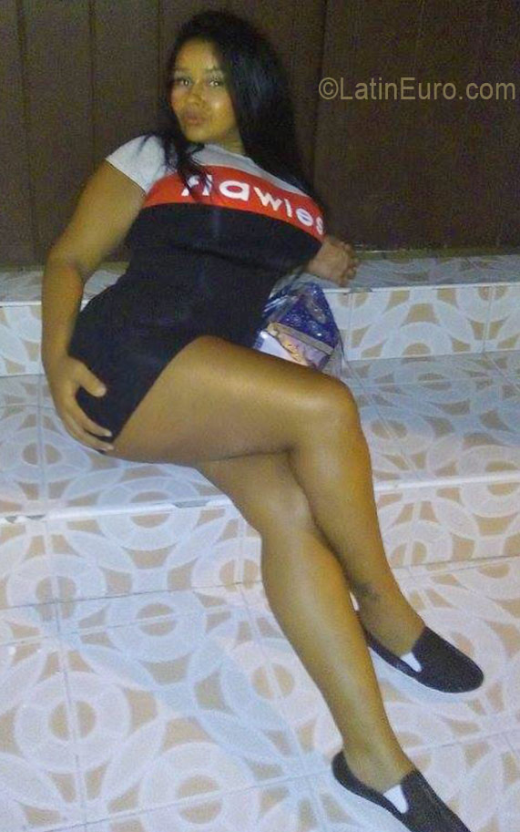 Date this beautiful Dominican Republic girl Eveline from Puerto Plata DO26524