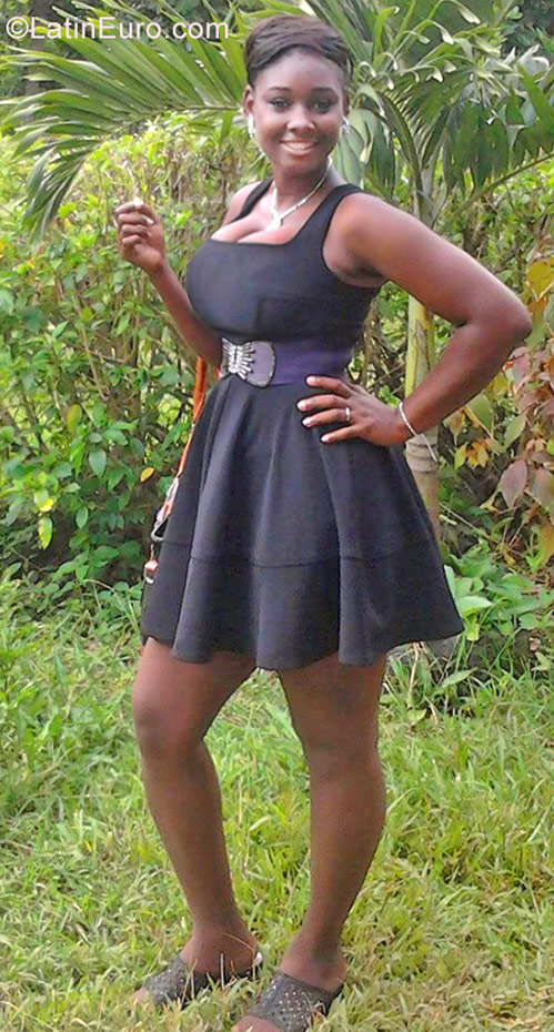 Date this hard body Jamaica girl Keyandria from Manchester JM2509