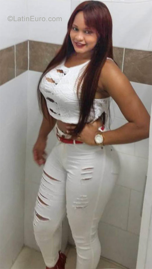 Date this delightful Dominican Republic girl Lixandra from Puerto Plata DO26934