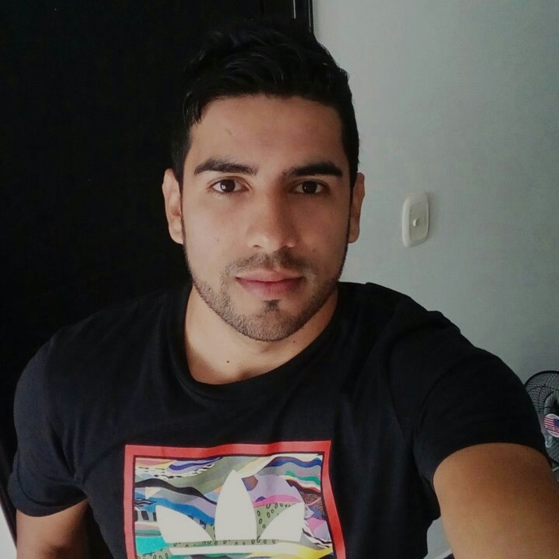 Date this passionate Colombia man Hector from Bucaramanga CO20109
