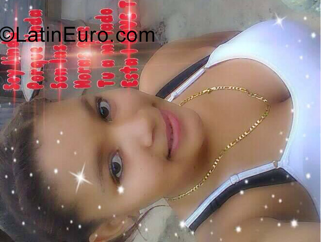 Date this gorgeous Dominican Republic girl Gabriela from Santiago DO27395