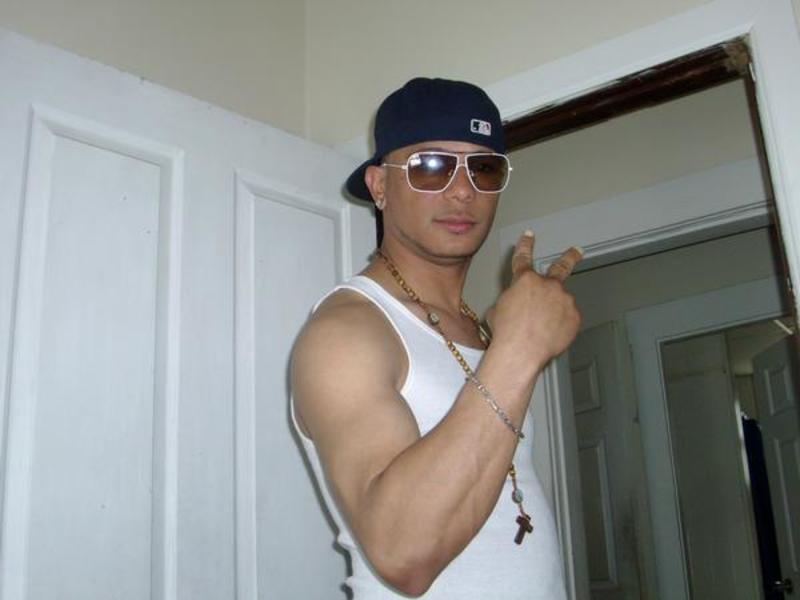 Date this sultry Dominican Republic man Carlos from Santiago DO27407