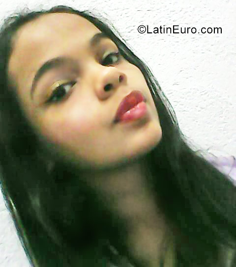 Date this young Brazil girl Bianca from Sao Paulo BR9918