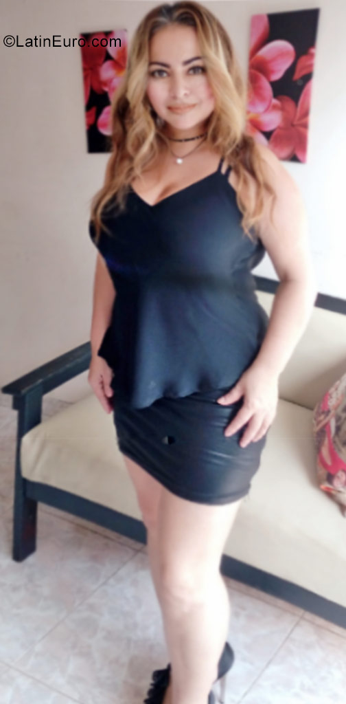 Date this georgeous Colombia girl Maria from Medellin CO20882