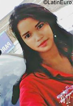 Date this charming Colombia girl Tanjha from Bogota CO20899