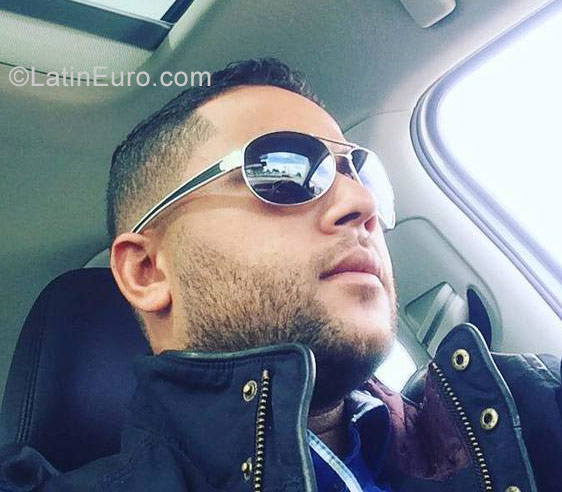 Date this sensual Colombia man Andy from Bogota CO21046