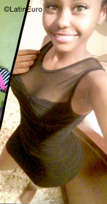 Date this tall Dominican Republic girl Josoie from Santo Domingo DO28273