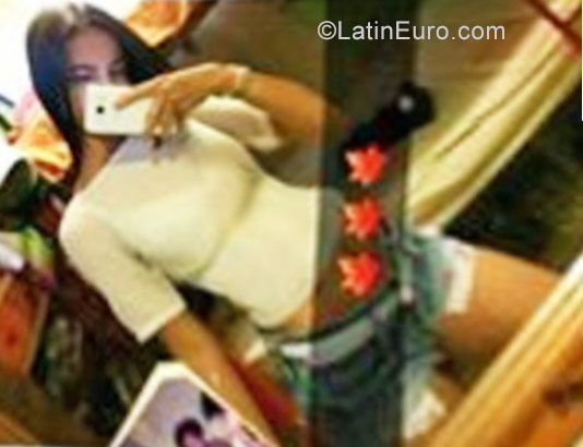 Date this fun Colombia girl Ailyn from Barranquilla CO21175