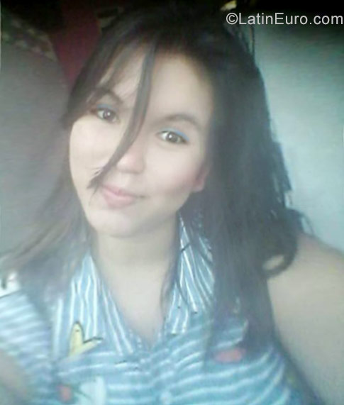 Date this fun Colombia girl Canyalid from Florencia CO21424