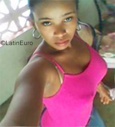 Date this beautiful Dominican Republic girl Ive from Bonao DO28853