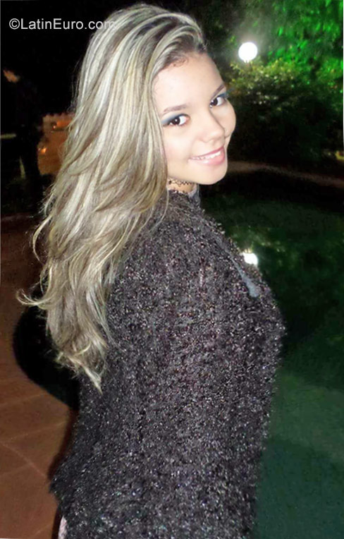 Date this beautiful Brazil girl Jessica from Recife BR10085