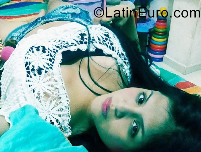 Date this lovely Colombia girl Lizeth from Cali CO22032