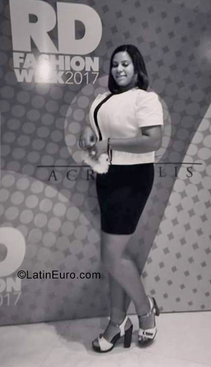 Date this charming Dominican Republic girl Jlissette from Santo Domingo DO29813