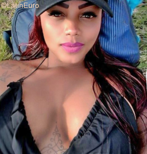 Date this good-looking Colombia girl Irene from Cali CO22145