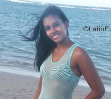 Date this delightful Dominican Republic girl Karen from Puerto Plata DO30110