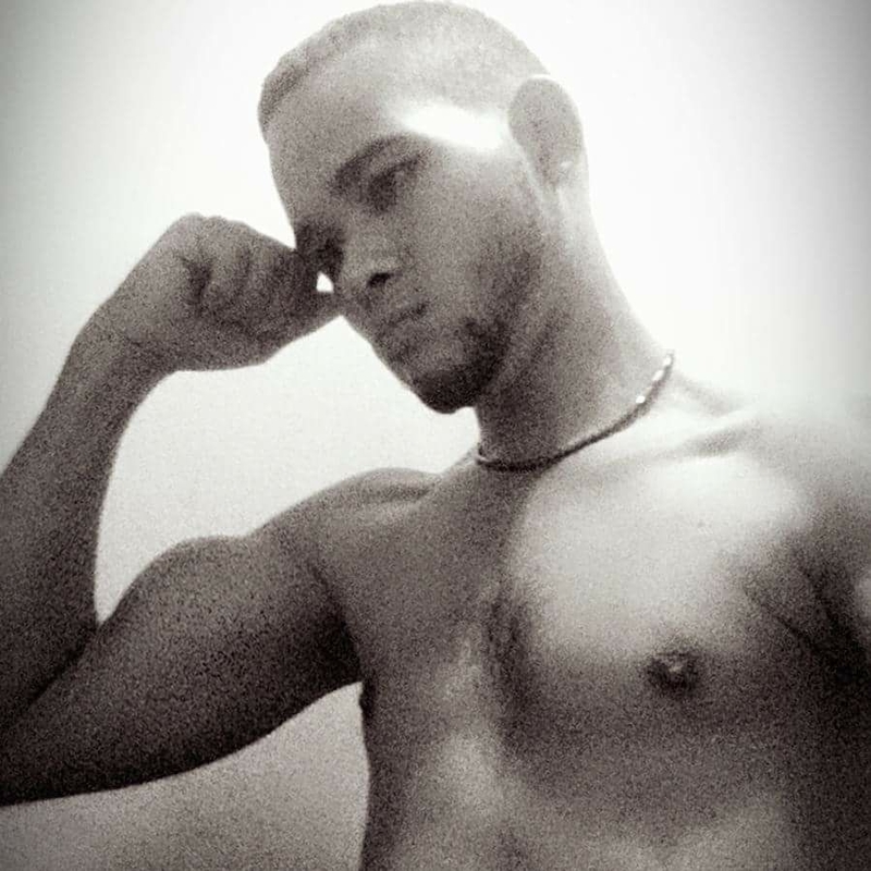 Date this hard body Dominican Republic man Vaneuri from Gaspar Hernandez DO30186