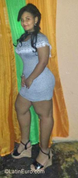 Date this beautiful Dominican Republic girl Anelis from Santiago DO30280