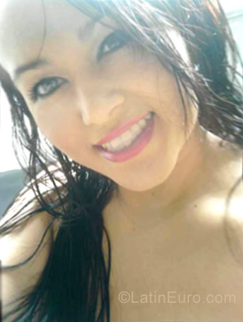 Date this stunning Brazil girl Lee from Sao Paulo BR10280