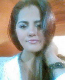Date this nice looking Colombia girl Yohanna from Medellin CO22401