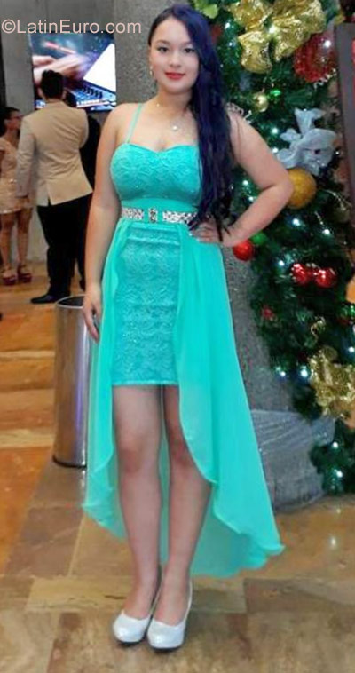 Date this charming Colombia girl Mervily from Manizales CO22431