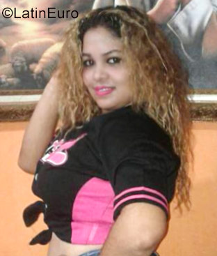 Date this passionate Colombia girl Elianys from cartagena CO22456