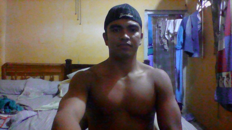 Date this nice looking Colombia man Henry from Cartagena CO22678