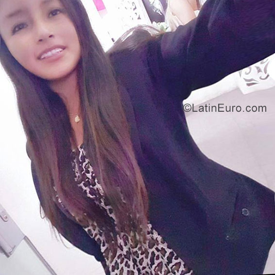 Date this sensual Peru girl Marisol from Lima PE1166