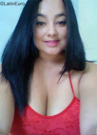 Date this young Colombia girl Cristina from Medellin CO22782