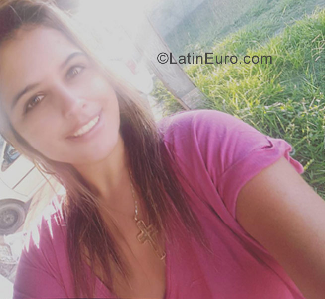 Date this lovely Brazil girl Cristine from Rio de Janeiro BR10357