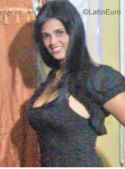 Date this funny Venezuela girl Yamilet from Cabimas VE1184