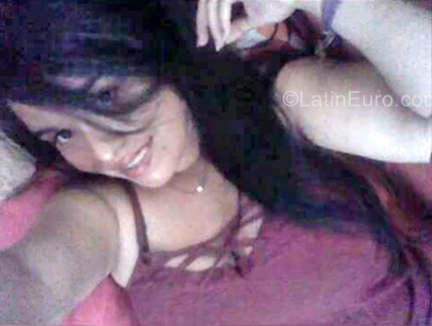 Date this hard body Colombia girl Liz from Barranquilla CO22962