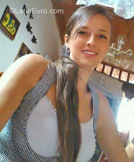 Date this hot Colombia girl Lina from Santa rosa de cabal CO22975