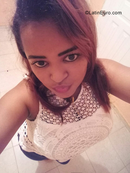 Date this exotic Dominican Republic girl Kateryne from Santo Domingo DO31091