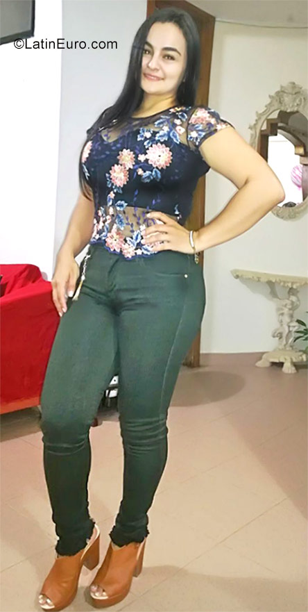 Date this good-looking Colombia girl Luisa from Mocoa CO23080