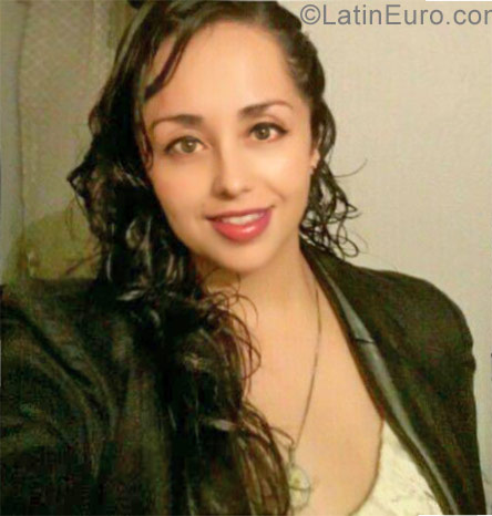 Date this cute Colombia girl Angel from Bogota CO23111